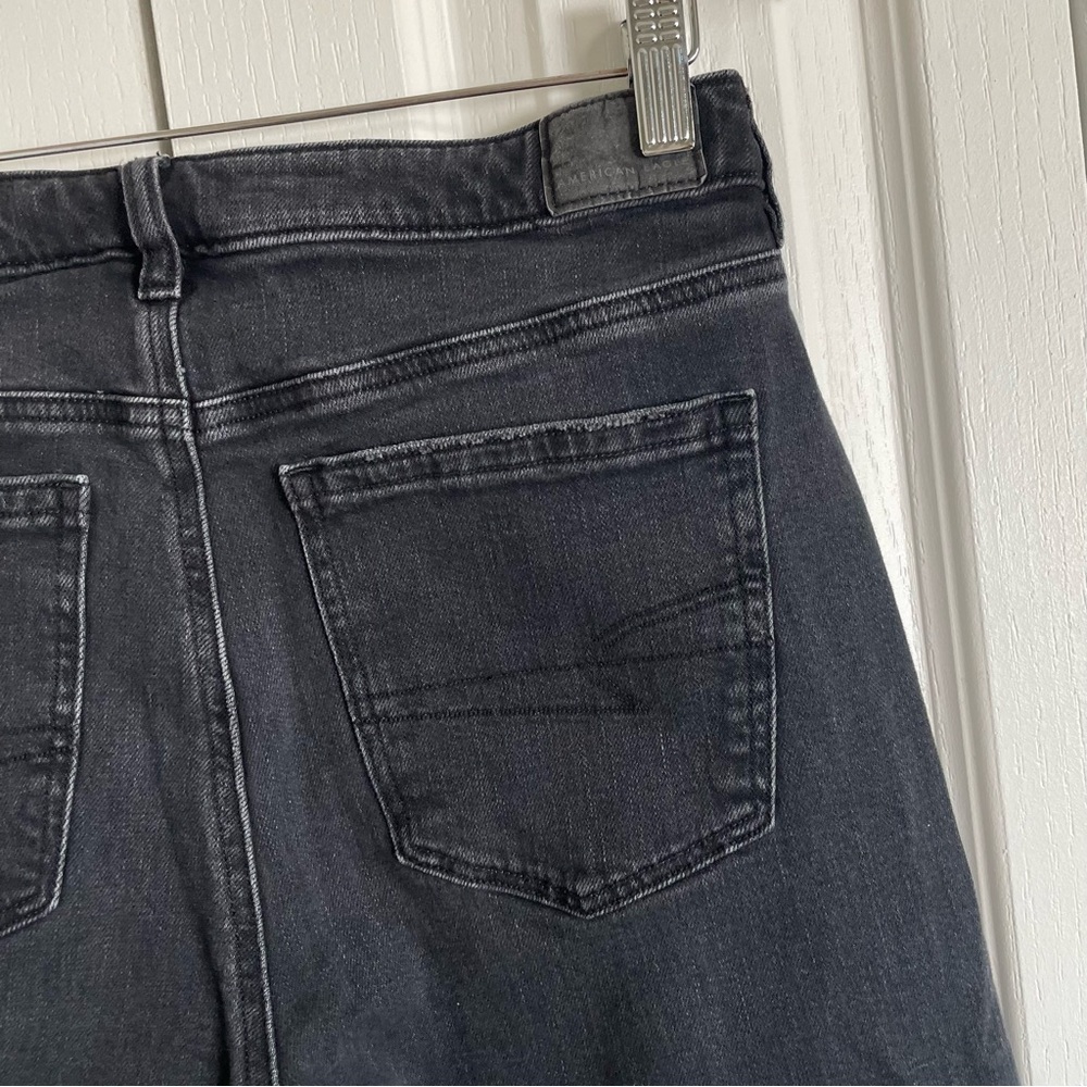 American Eagle Mom Jeans Women’s 6 Long 30” Inseam Black Ripped Straight Leg - Picture 9 of 15